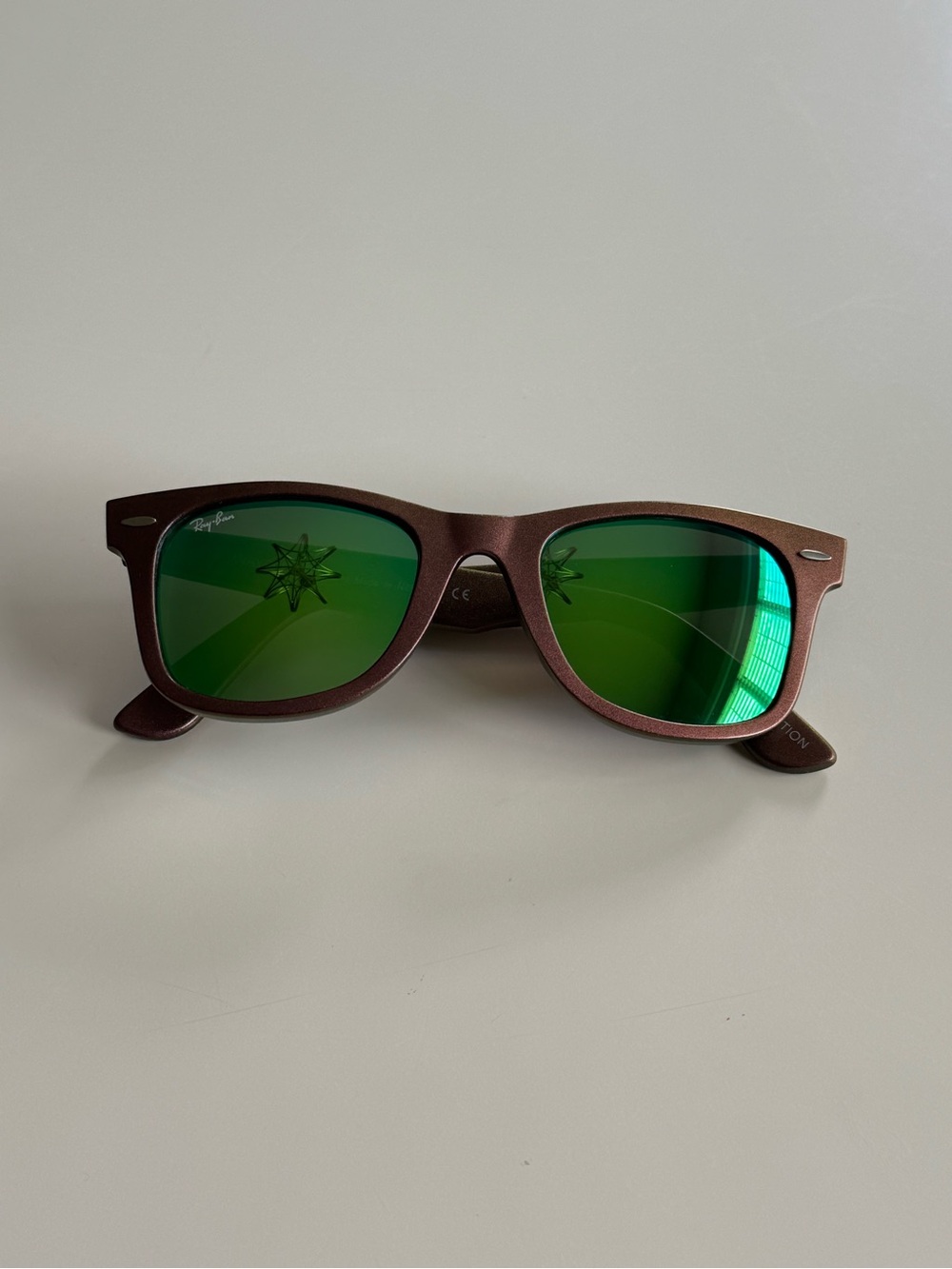 Ray-Ban Wayfarer Cosmo Jupiter Sunglasses pink/purple